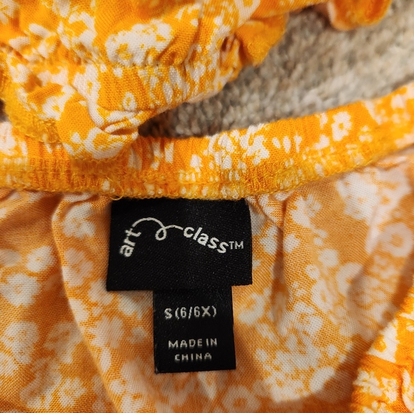 Outfit - Picture 7 of 7